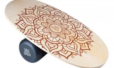 Photo by maskura.co.uk - Balance Board Standing Desk Benefits: Can It Improve Your Core Strength?