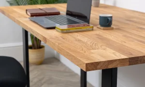 Photo by domli.co.uk - Bamboo vs Solid Wood vs Laminate Desktop: Durability Comparison