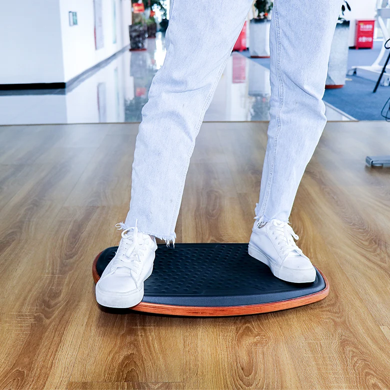 Photo by anthrodesk.ca - Best Anti-Fatigue Mat vs Balance Board for All-Day Standing