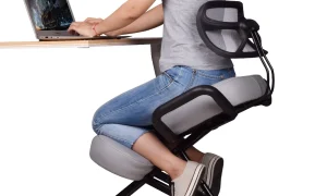 Photo by chairswall.blogspot.com - Ergonomic Kneeling Chair vs Standard Ergonomic Office Chair