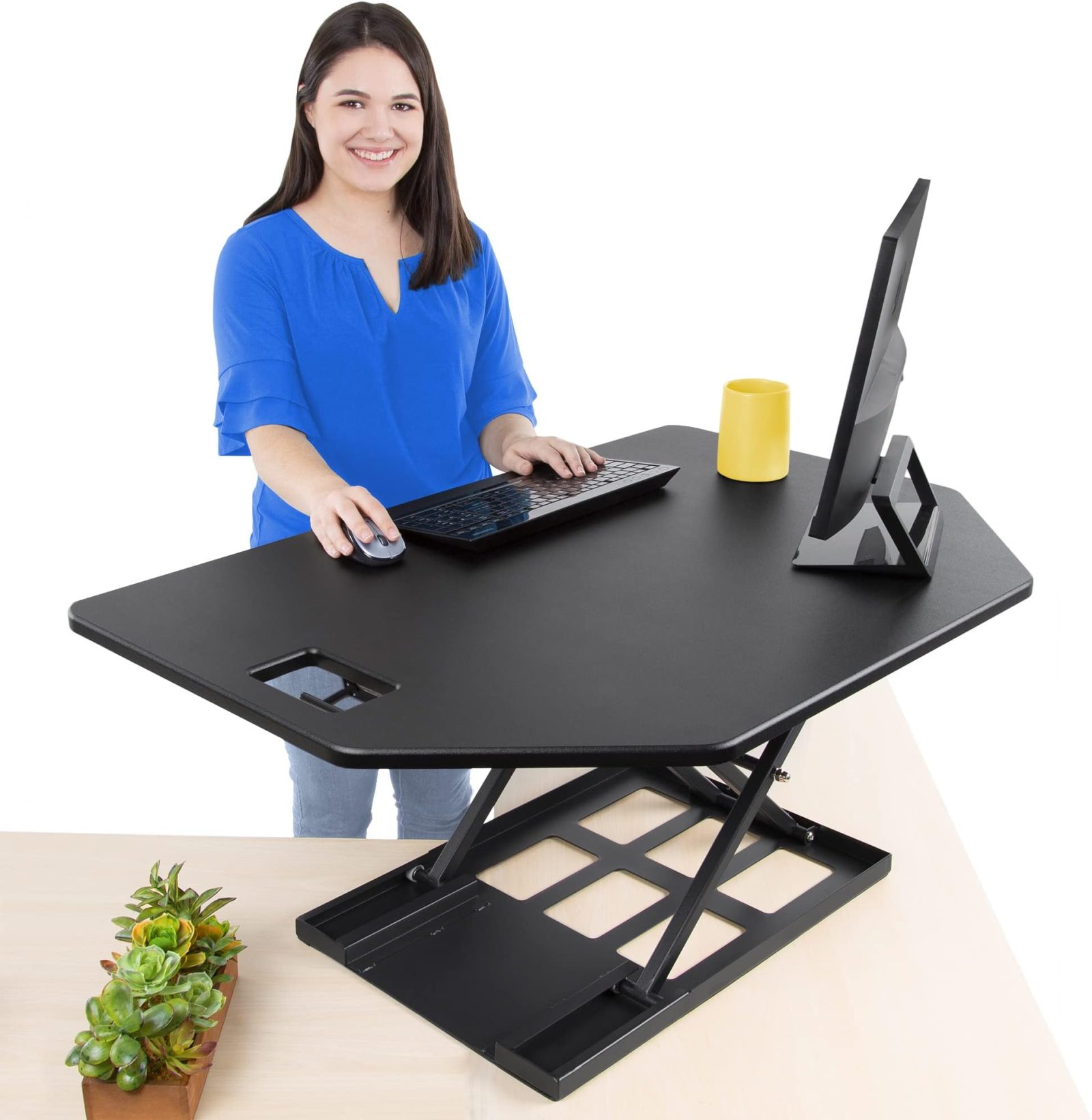 Manual vs Electric Standing Desk Converter: Which Is Easier to Adjust?