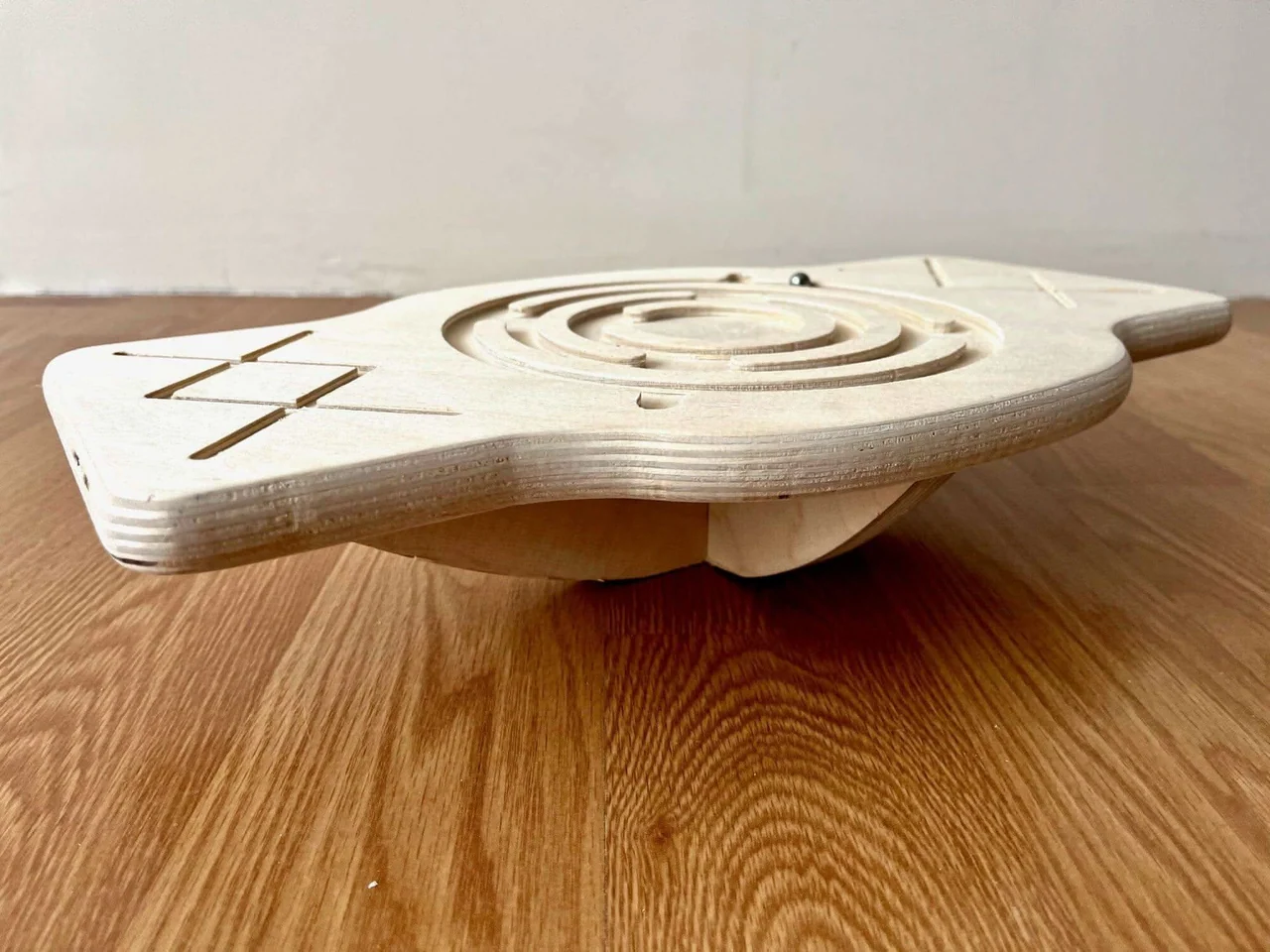 Wooden Balance Board vs Foam Balance Pad for Standing Desks